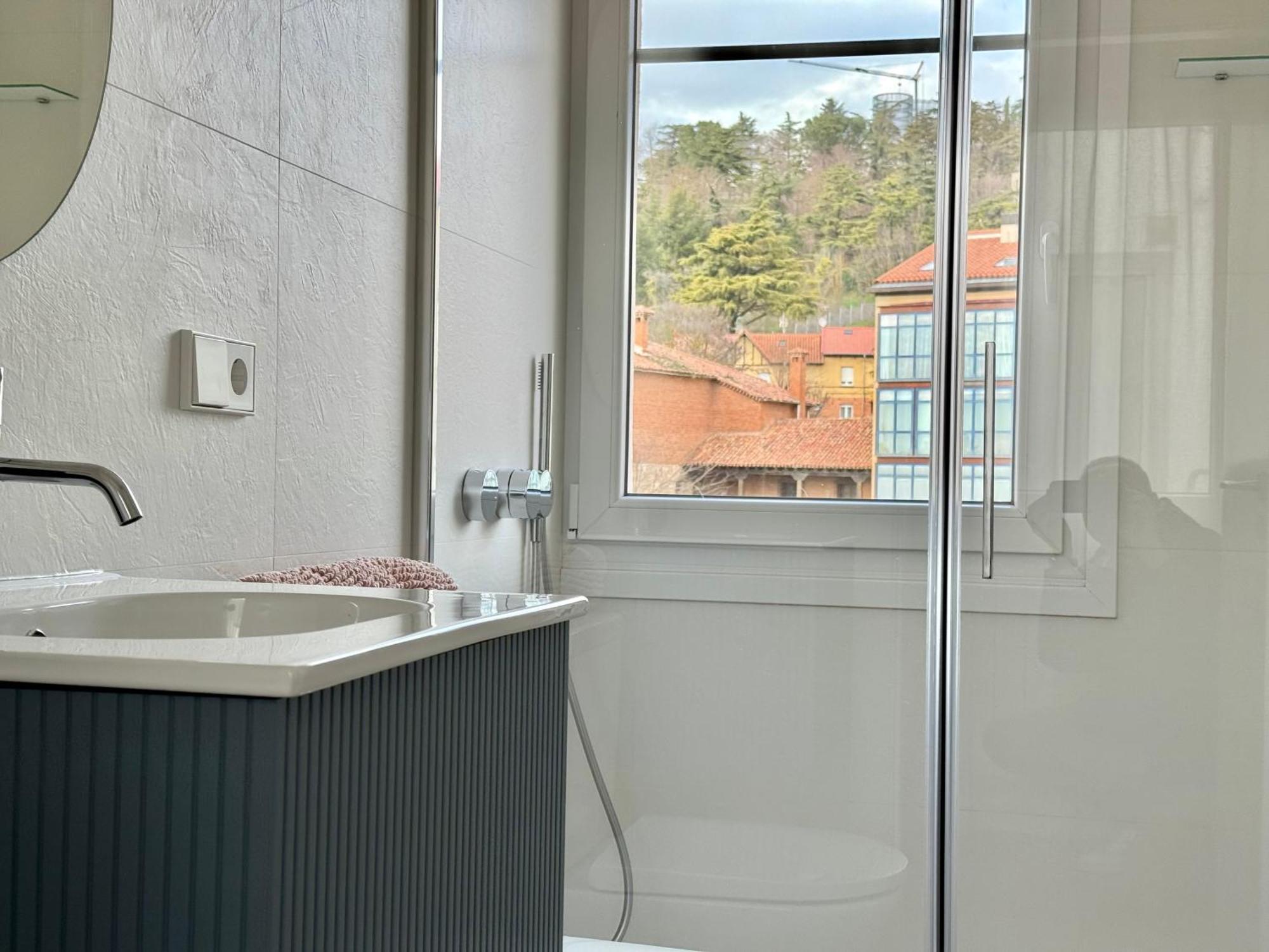 Senorial Panoramico By Exclusive Burgos Apartments Luaran gambar